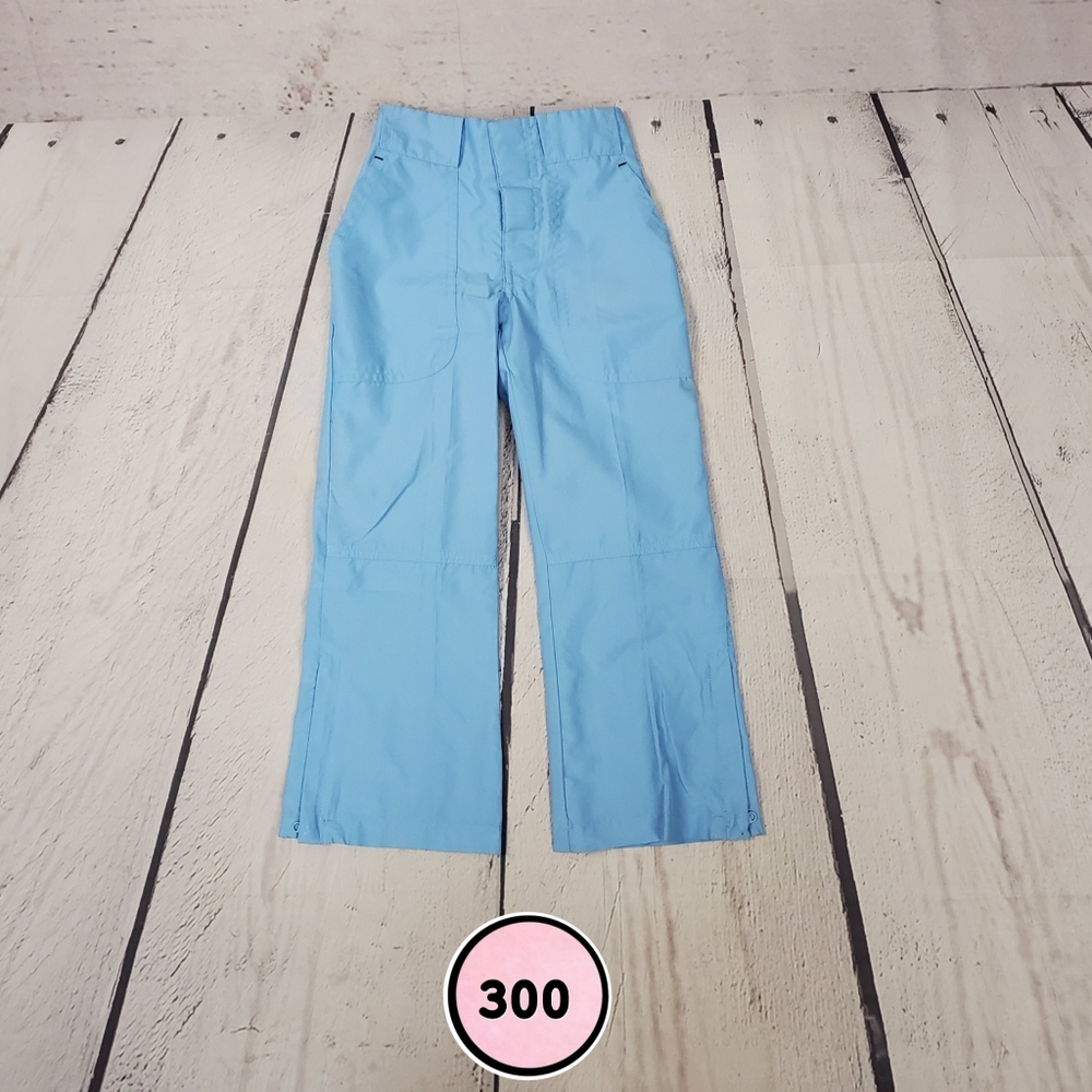 KRU girls size 4 windbreaker pants ( 5 for $20 )